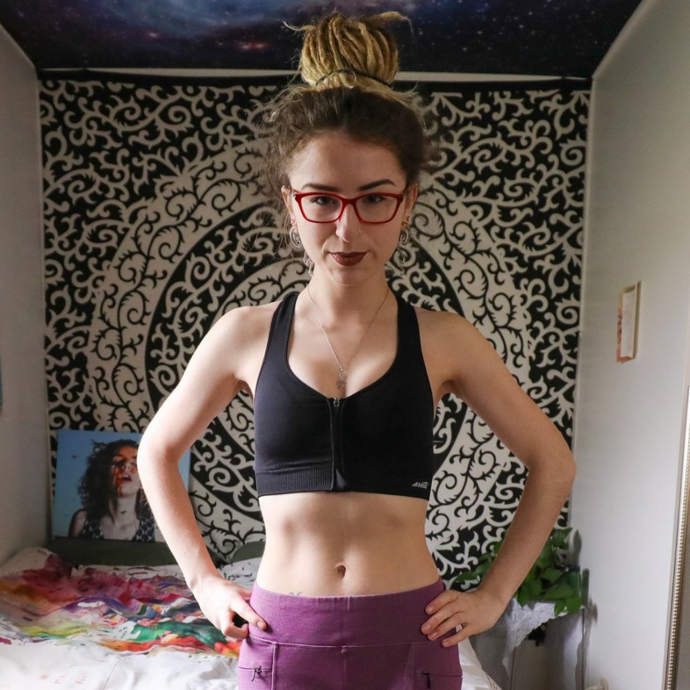 Black Zip-Up Sports Bra